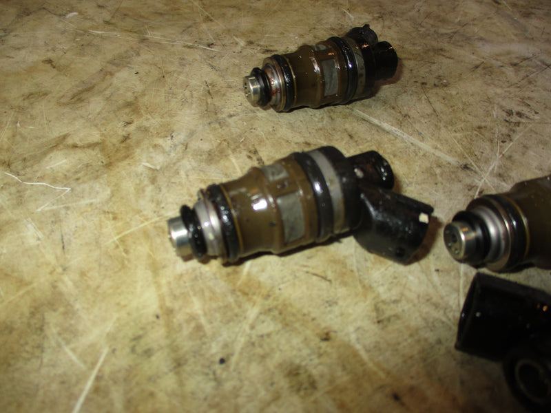 Suzuki DT140hp 2 stroke outboard fuel injector set of 4 (15710-94900)