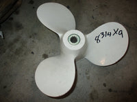 Load image into Gallery viewer, Michigan Wheel outboard aluminum propeller (8.75x9)
