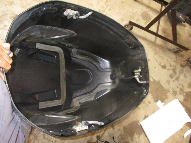 Yamaha Mercury 225hp 4 stroke outboard top cowling