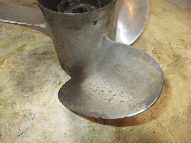 Suzuki DT140hp 2 stroke outboard stainless steel powertech prop
