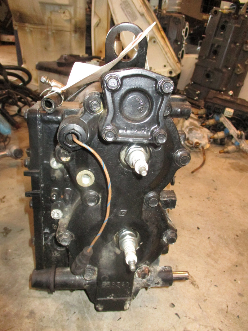 Johnson 40hp 2 stroke outboard crankcase powerhead