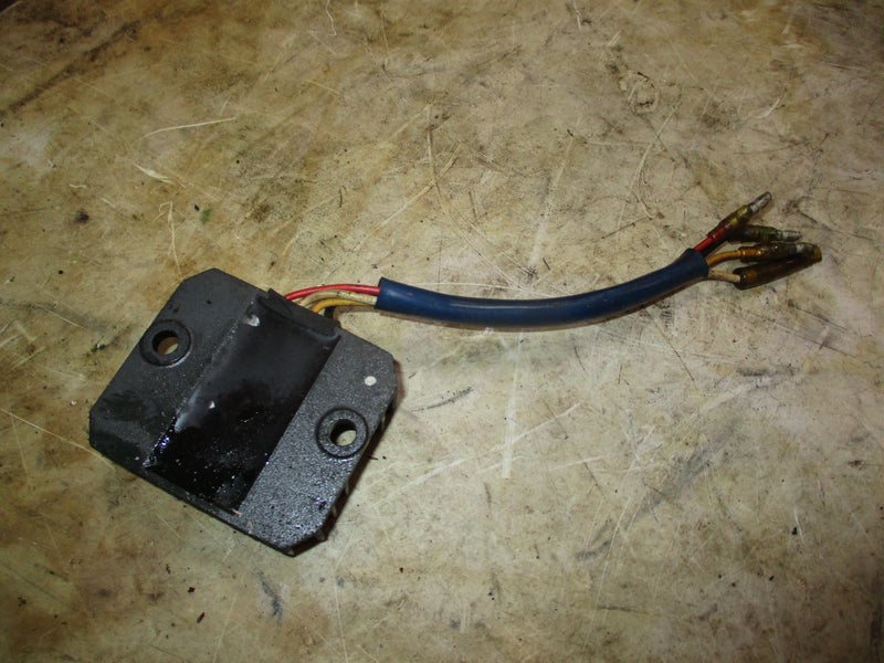 Suzuki DT140hp 2 stroke outboard rectifier regulator (32800-94620)