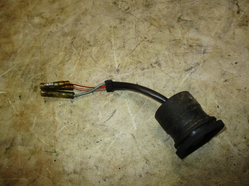 Suzuki DT140hp 2 stroke outboard tilt trim switch (32850-95602)