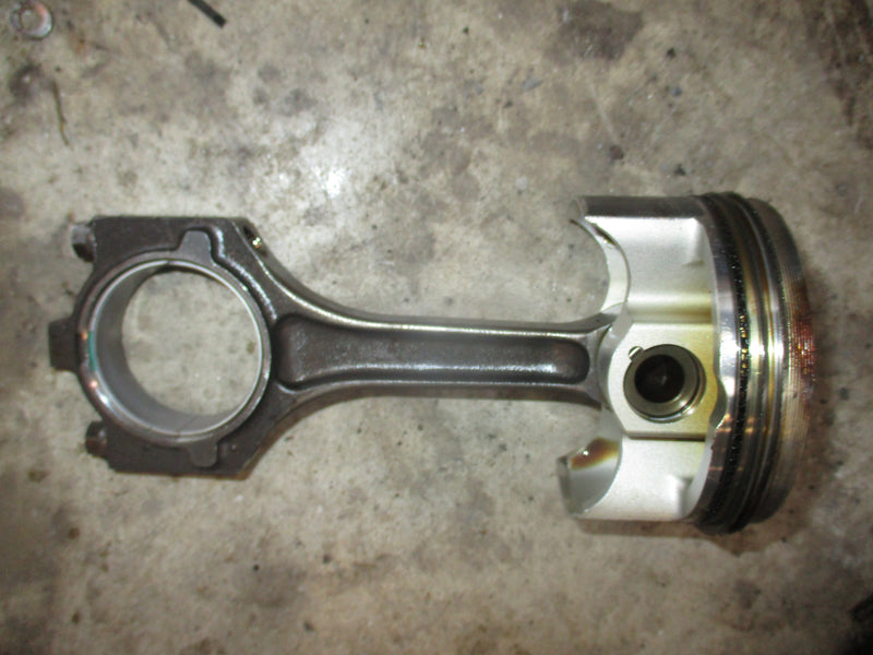 Yamaha Mercury 225hp 4 stroke outboard wiseco piston and rod