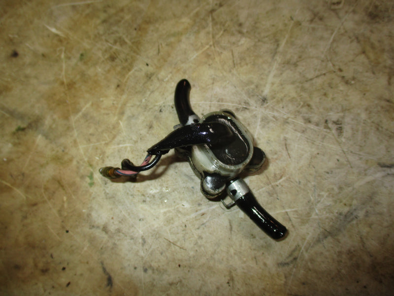Suzuki DT140hp 2 stroke outboard oil sensor (16250-94710)