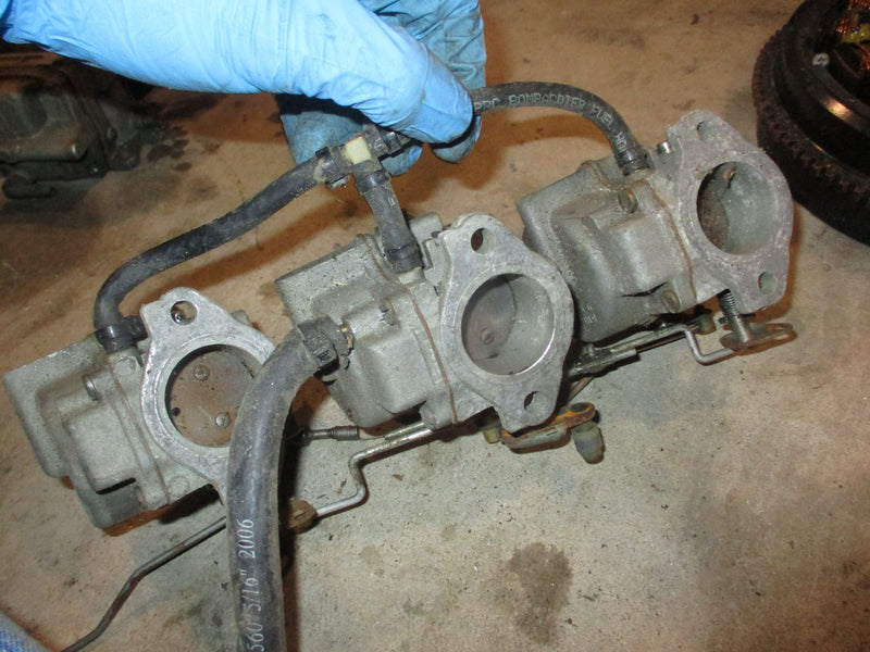 Johnson Evinrude outboard carburetor set (319230)
