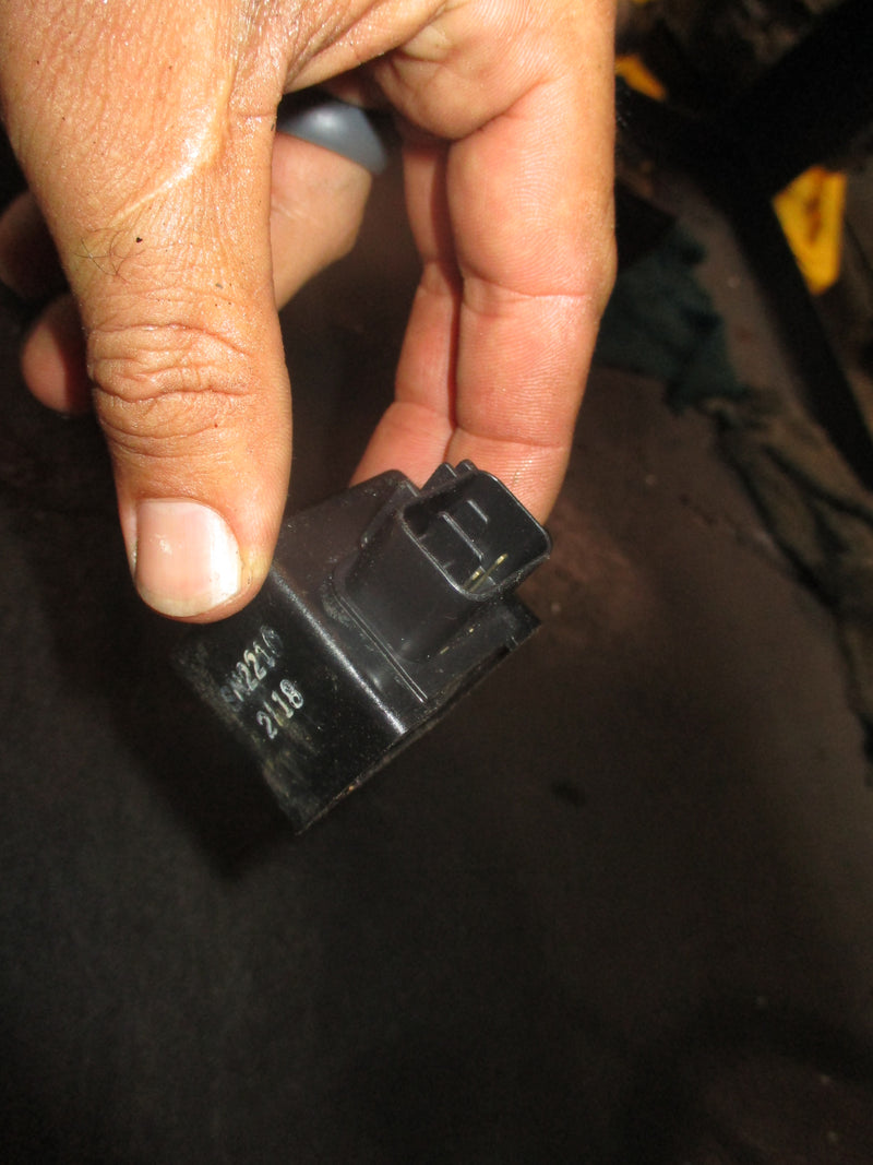 Yamaha Mercury 225hp 4 stroke outboard electric relay