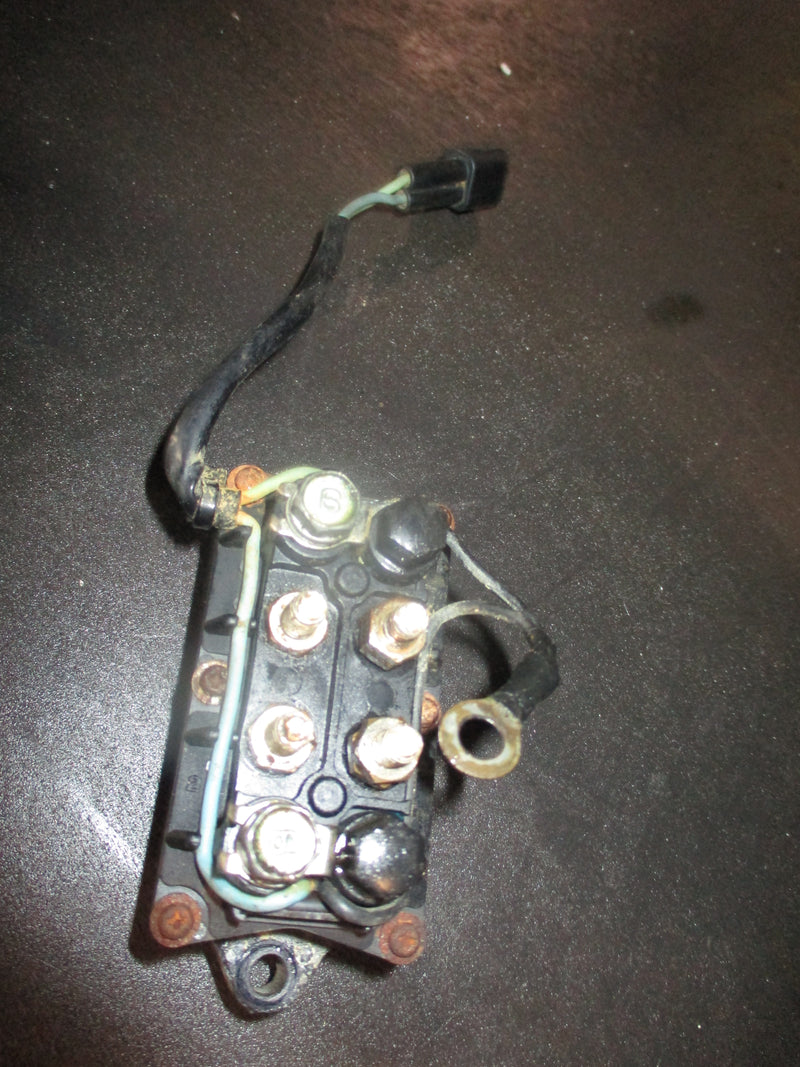 Yamaha Mercury 225hp 4 stroke outboard tilt trim relay