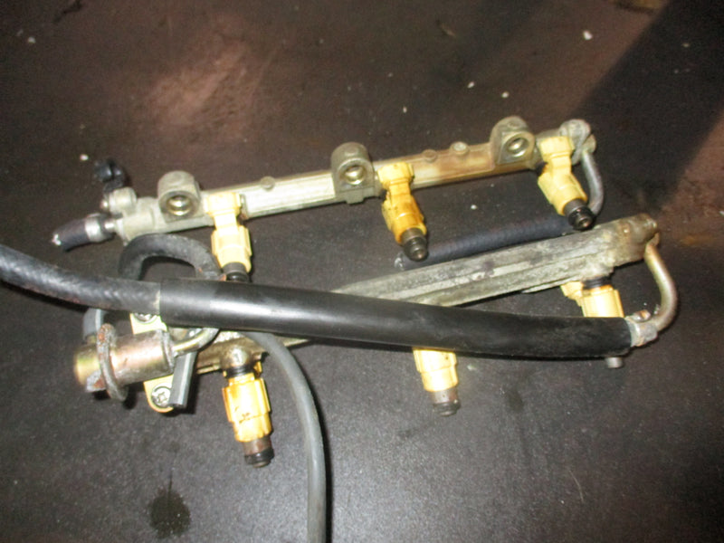 Yamaha Mercury 225hp 4 stroke outboard fuel rail and injector set