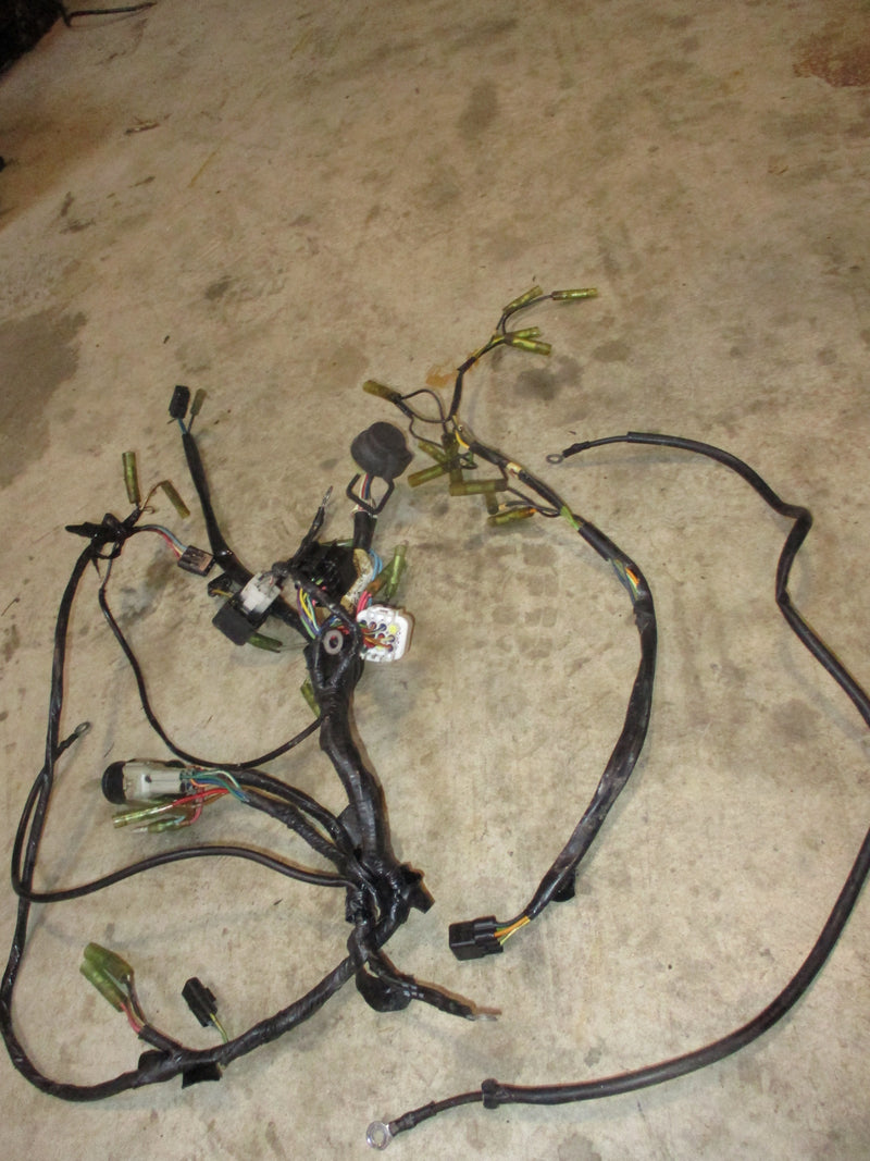 Suzuki DT150hp 2 stroke outboard engine wiring harness (36610-92E31)