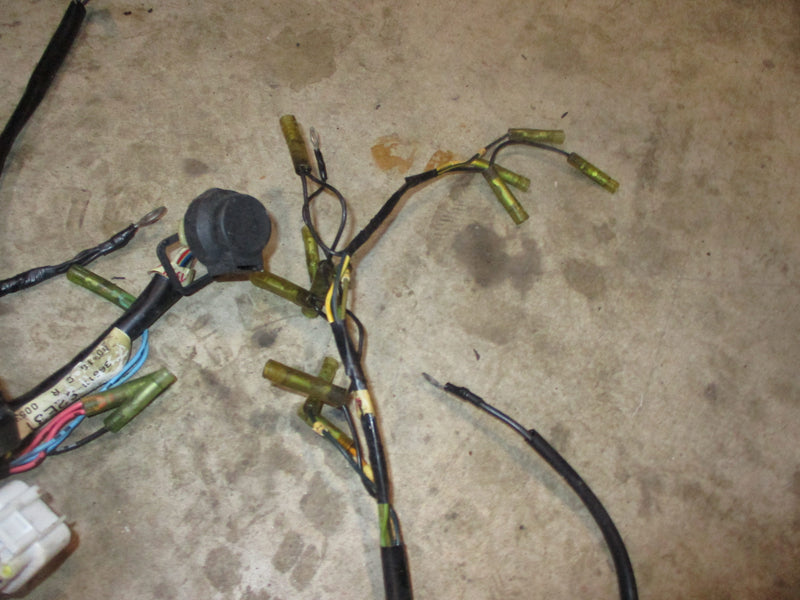 Suzuki DT150hp 2 stroke outboard engine wiring harness (36610-92E31)