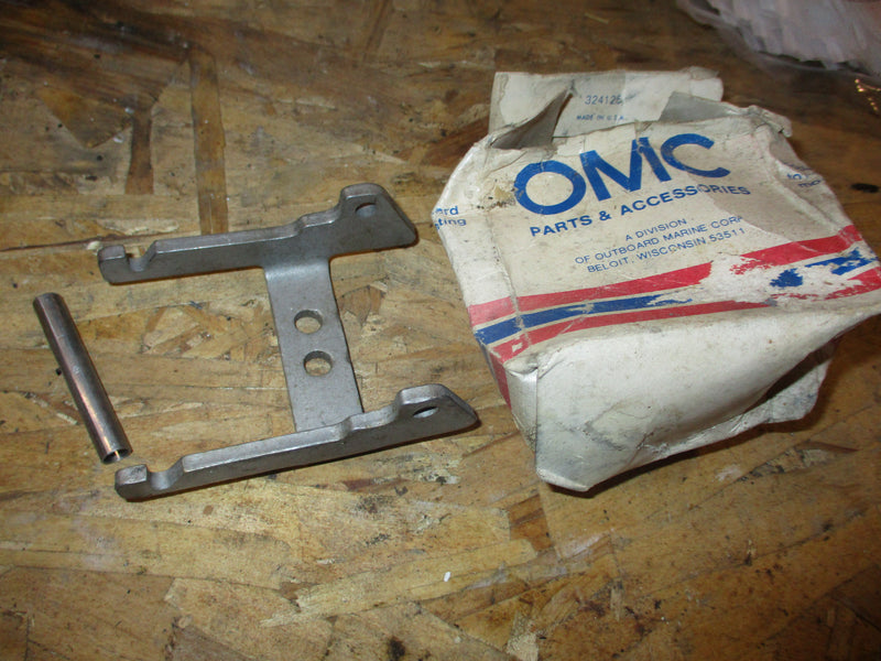 Johnson Evinrude OMC outboard bracket (386703)
