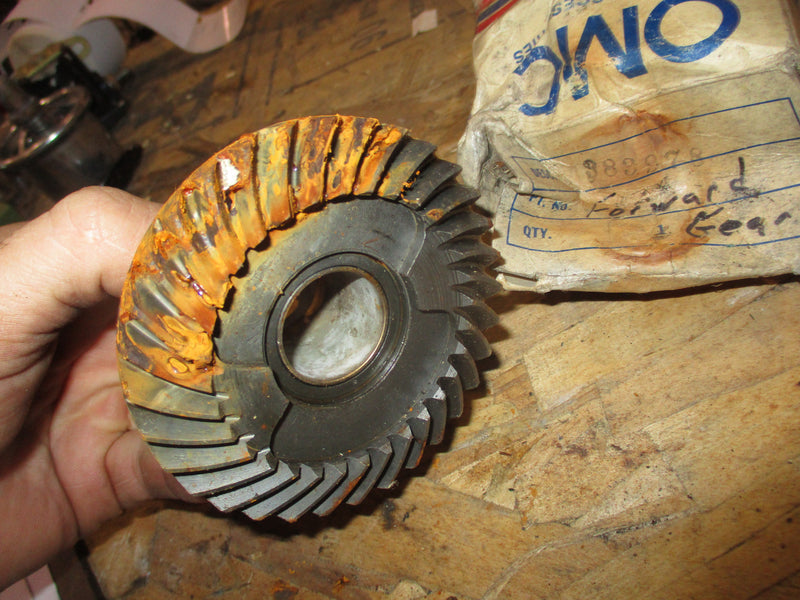 Johnson Evinrude OMC outboard forward gear (383978)