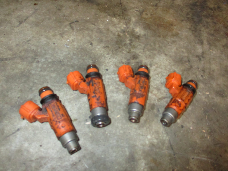 Suzuki DF115 outboard fuel injector set (15710-65D00)