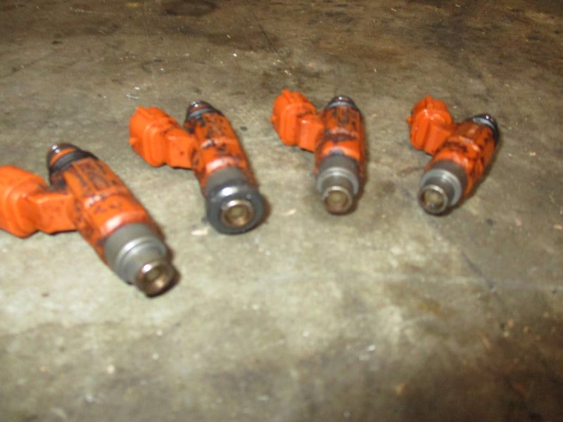 Suzuki DF115 outboard fuel injector set (15710-65D00)