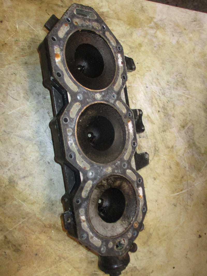 Evinrude ETEC 200 hp outboard port cylinder head (350569)
