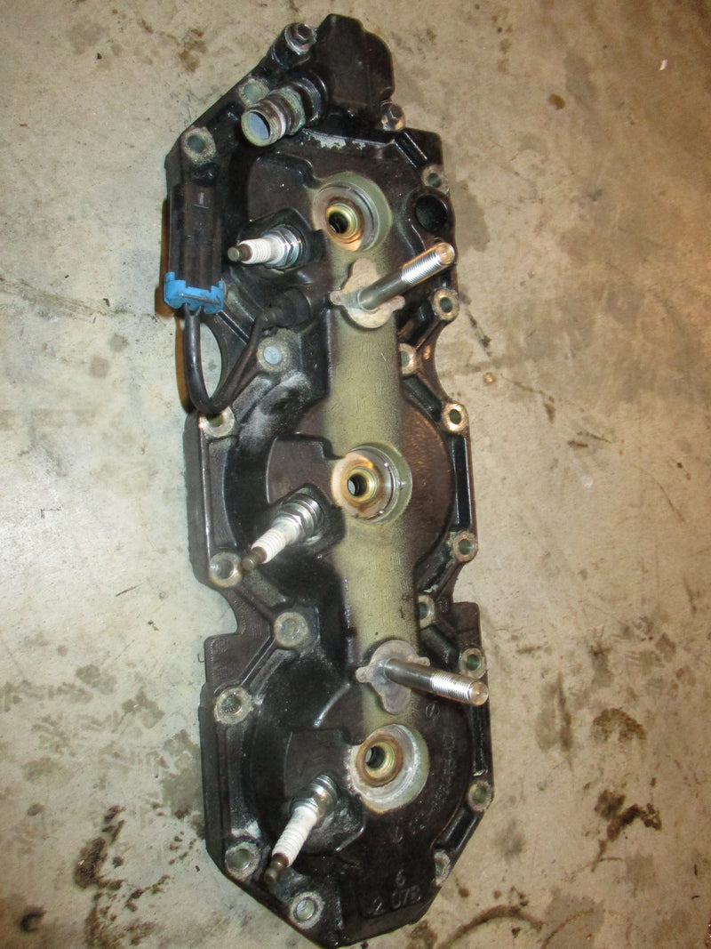 Mercury Optimax 225hp outboard starboard cylinder head (900-858485-C2)