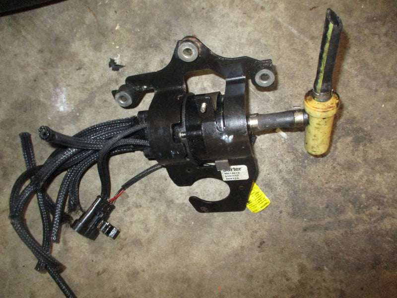 Evinrude ETEC 200 hp outboard oil injector (5007306)