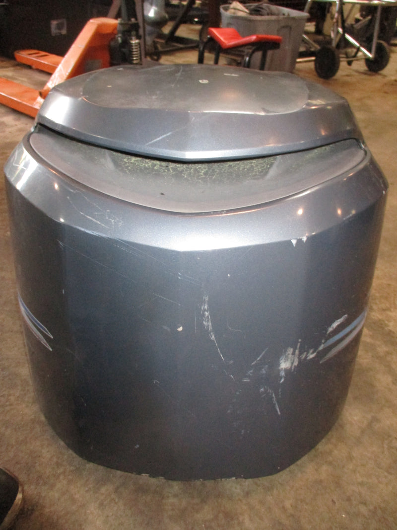 Yamaha 225hp 4 stroke outboard top cowling