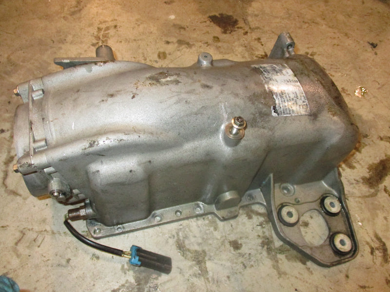 Mercury Optimax 225hp outboard air plenum and throttle body