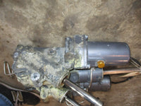 Load image into Gallery viewer, Yamaha 225hp 4 stroke outboard tilt trim unit
