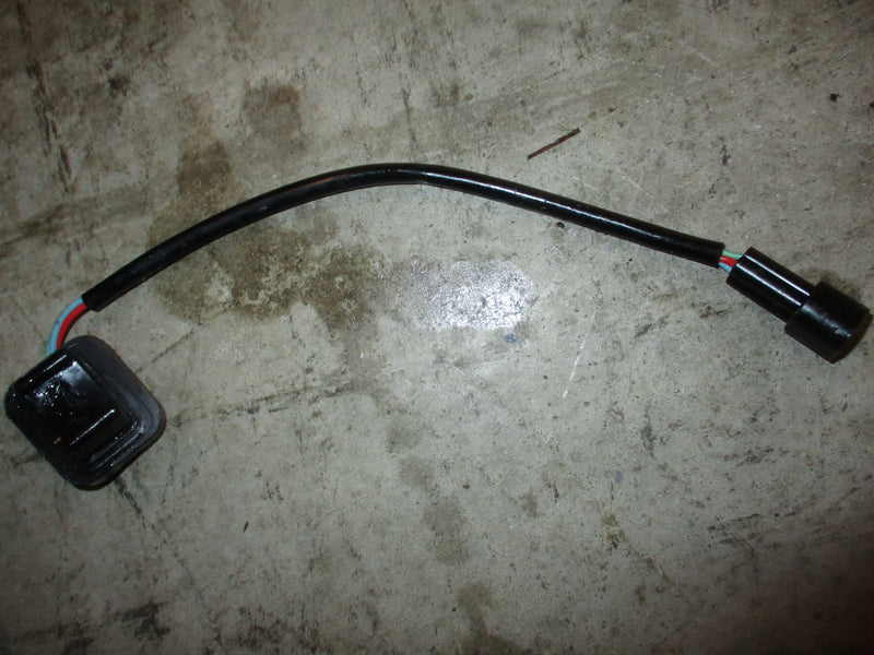 Yamaha 200hp 4 cyl 4 stroke outboard tilt trim switch (695-82563-00)