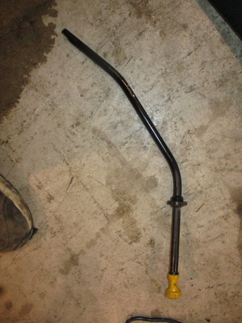 Yamaha 200hp 4 cyl 4 stroke outboard oil dipstick & tube (6DA-15362-00)