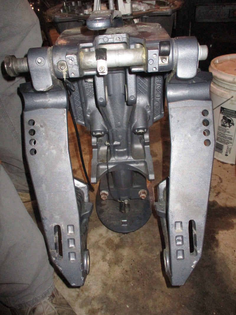 Yamaha VMAX 175hp SHO outboard 25" midsection