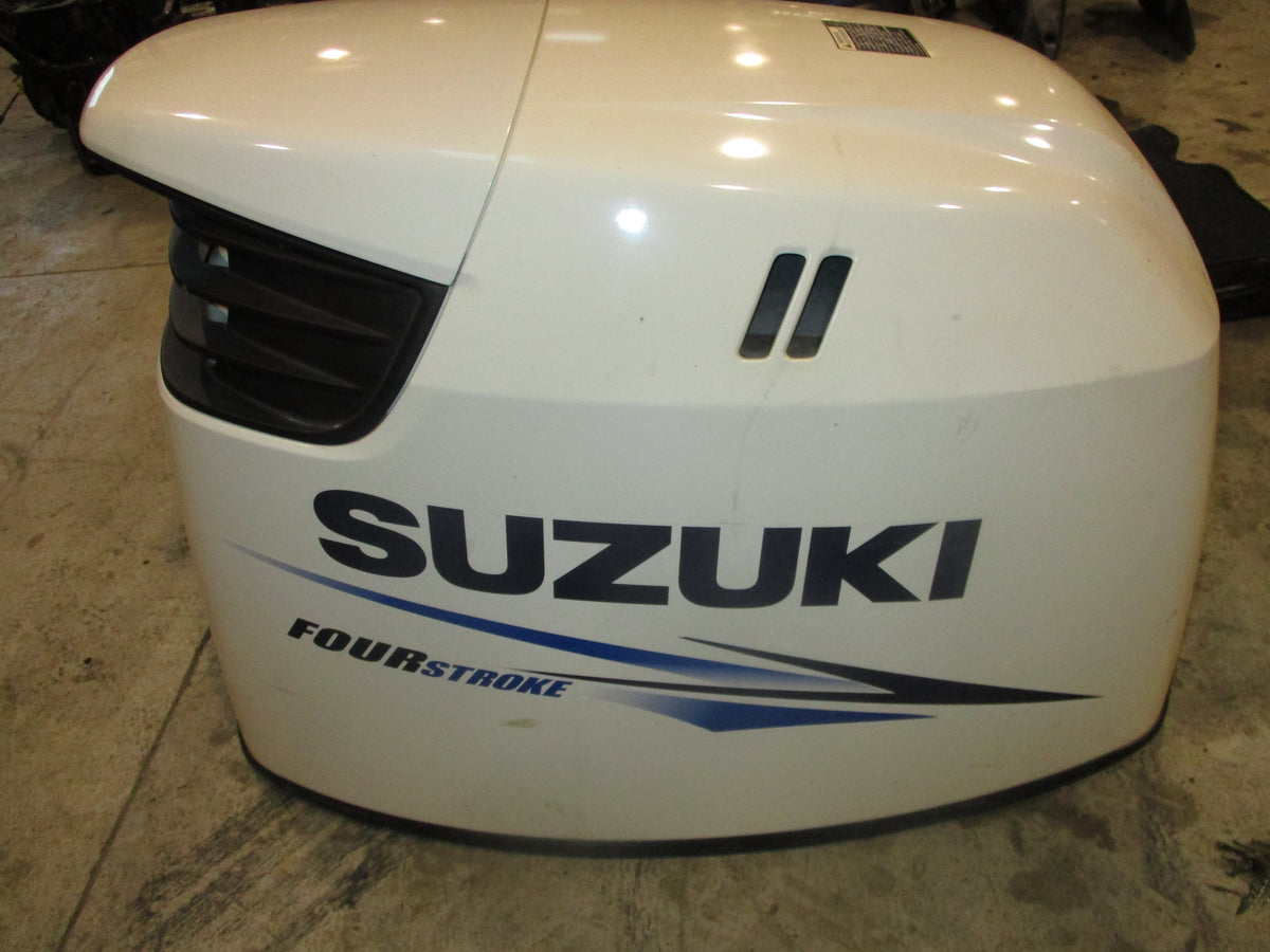 Suzuki DF150 150hp outboard top cowling