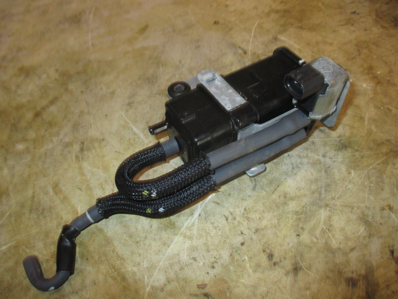 Yamaha 115hp 4 stroke outboard air canister (6P2-24170-00-00)