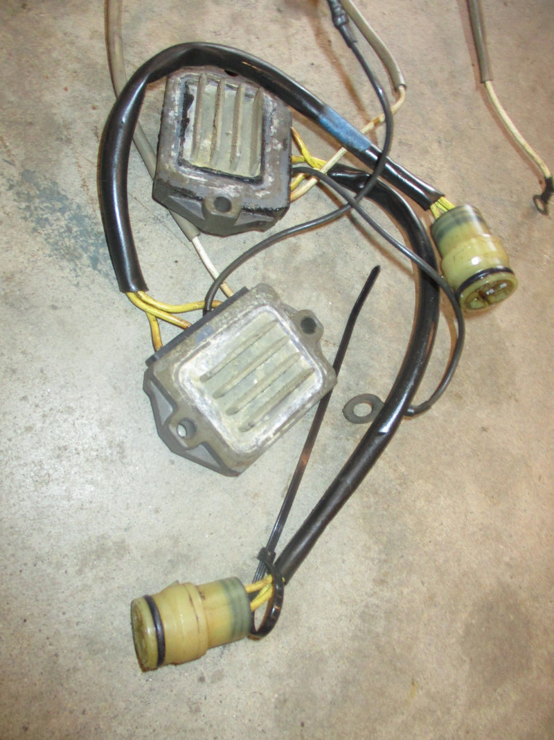 Suzuki DF225 225hp outboard rectifier regulator set (32800-93J03)