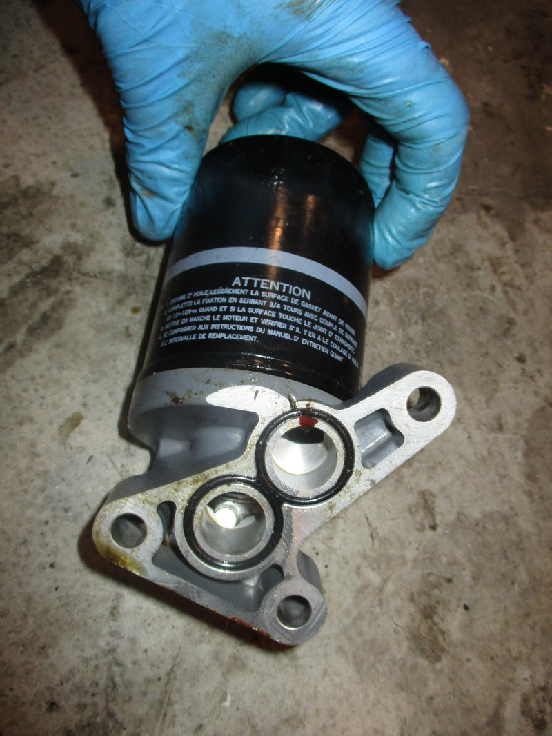 Suzuki DF150 150hp outboard oil filter connector (16540-96J00)