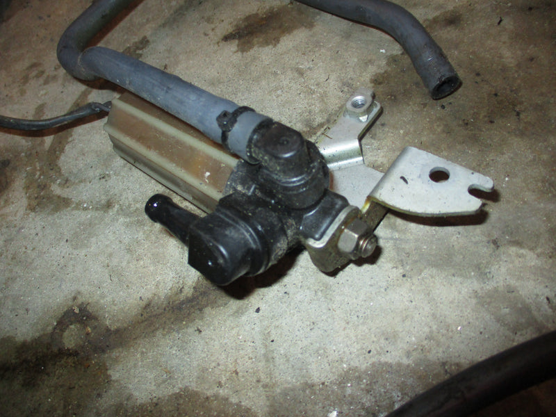 Yamaha 90hp 4 stroke outboard fuel filter and sensor (6D8-24560-00-00)