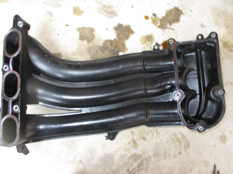 Yamaha 4.2L 250hp 4 stroke outboard intake manifold (6CE-13641-00)