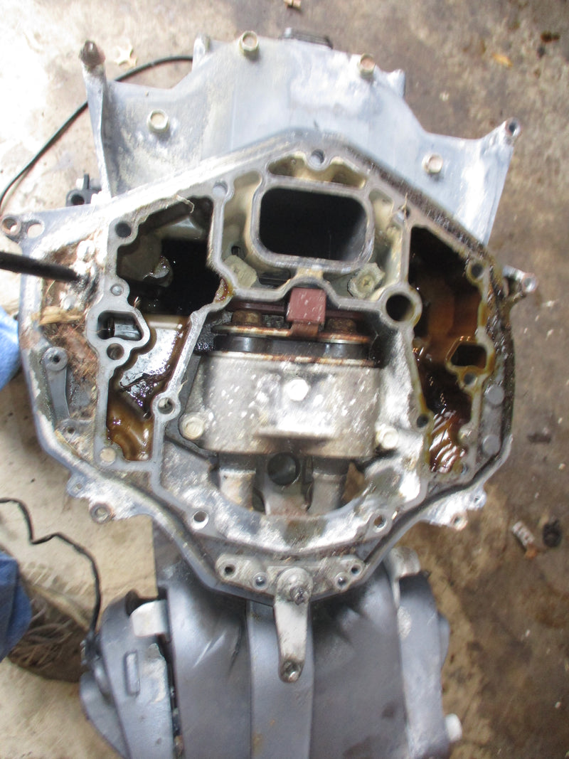 Yamaha 4.2L 250hp 4 stroke outboard 25" midsection