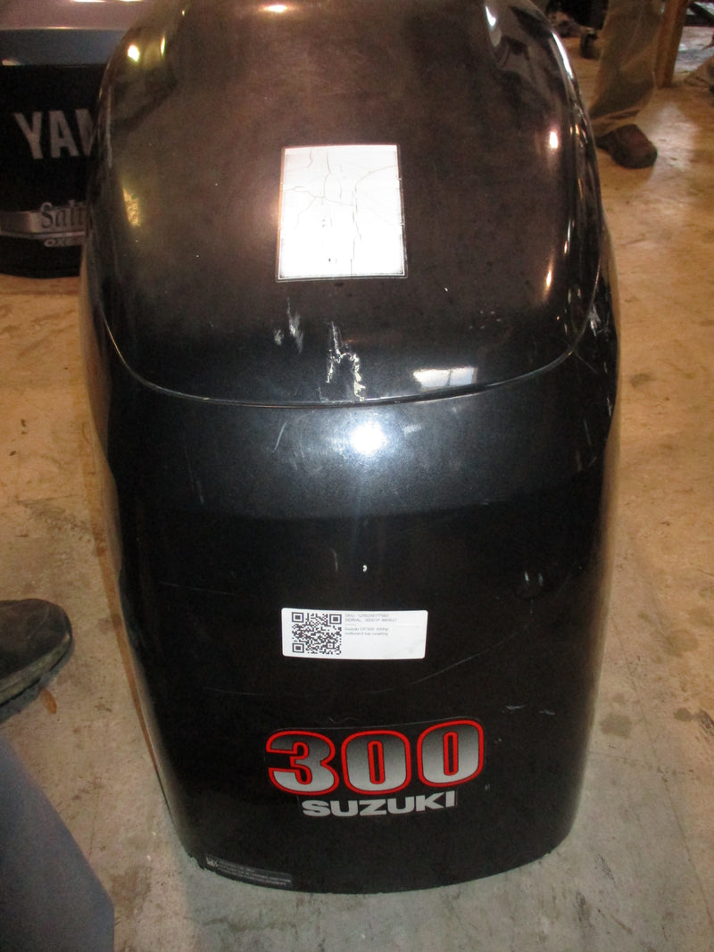 Suzuki  DF300 300hp outboard top cowling