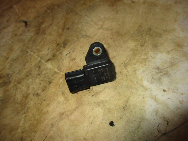 Yamaha 4.2L 300hp 4 stroke outboard map sensor (6P2-82380-00-00)