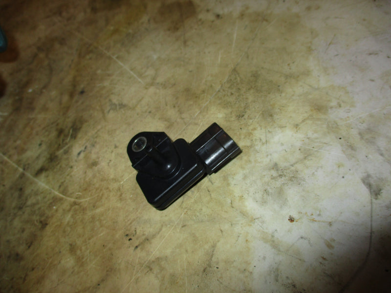 Yamaha 4.2L 300hp 4 stroke outboard map sensor (6P2-82380-00-00)