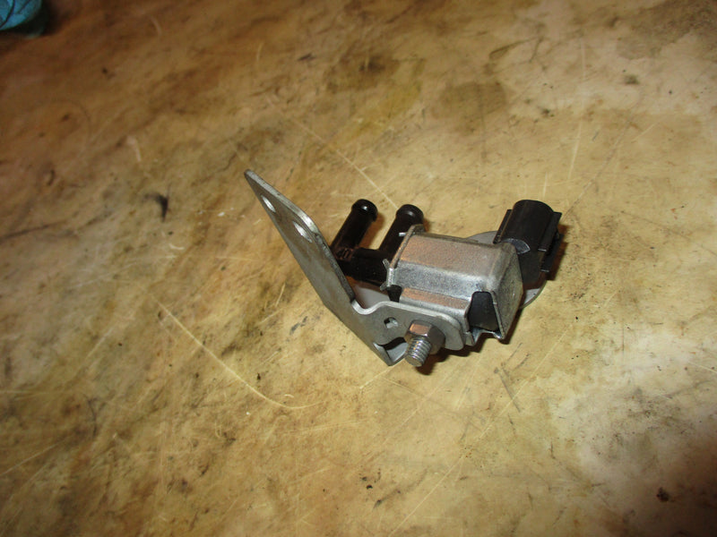 Yamaha 4.2L 300hp 4 stroke outboard solenoid valve (6CB-86120-00-00)