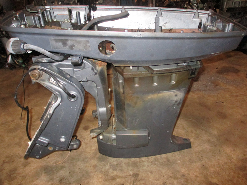 Yamaha 90hp 2 stroke outboard mid section