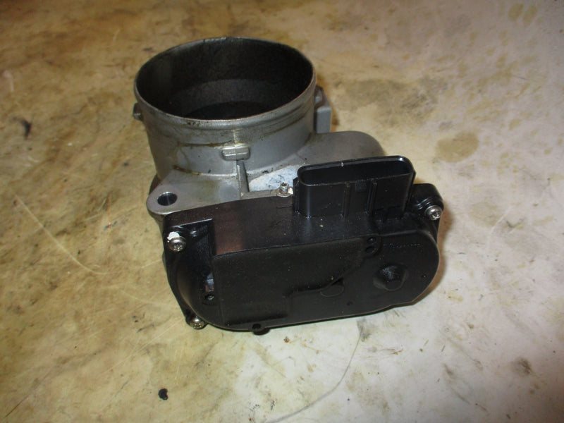 Yamaha 4.2L 300hp 4 stroke outboard throttle body and sensor (6CB-13751-00-00)