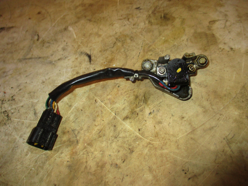 Yamaha 4.2L 300hp 4 stroke outboard shift position sensor (6CE-68303-00-00)