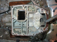 Load image into Gallery viewer, Yamaha 90hp 2 stroke outboard mid section
