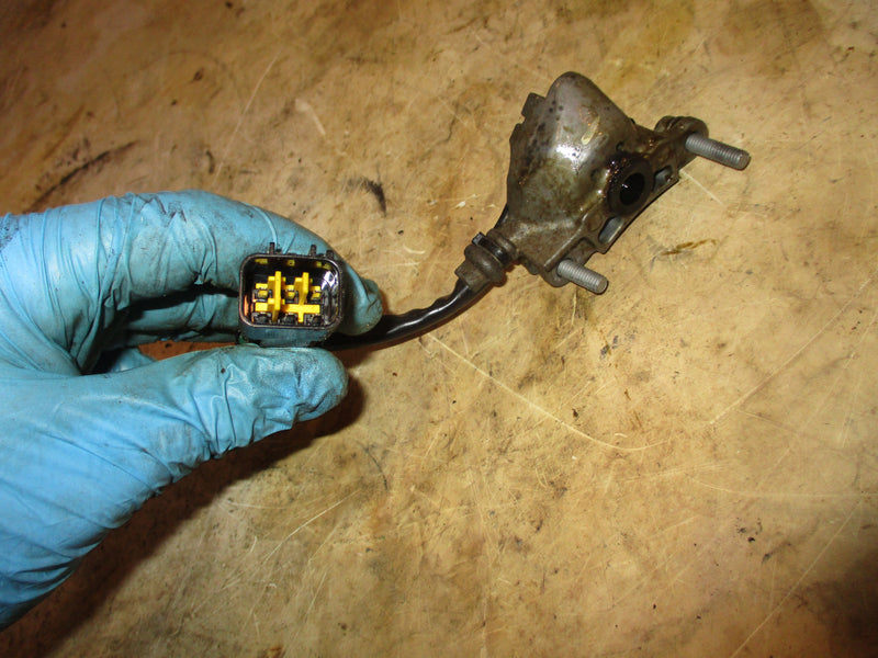 Yamaha 4.2L 300hp 4 stroke outboard shift position sensor (6CE-68303-00-00)
