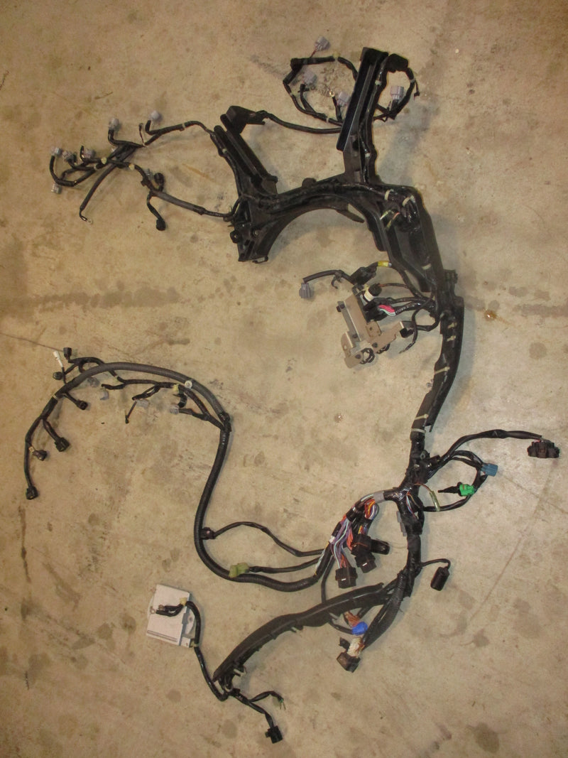 Yamaha 350hp 4 stroke outboard engine wiring harness