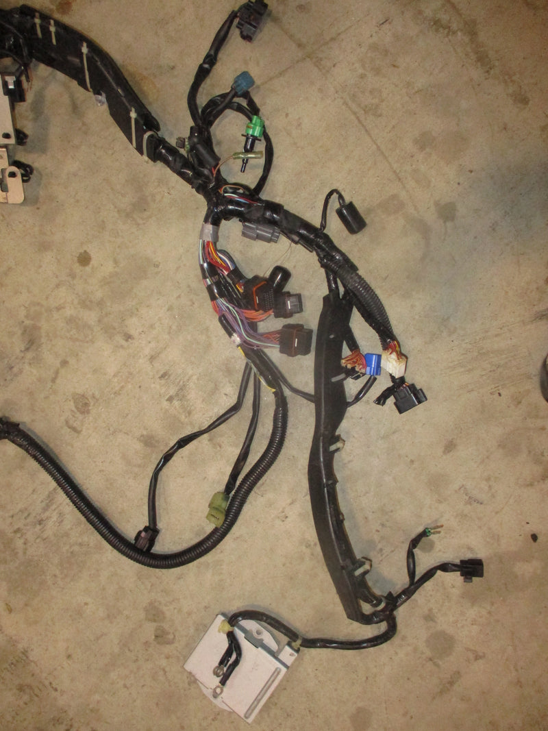 Yamaha 350hp 4 stroke outboard engine wiring harness
