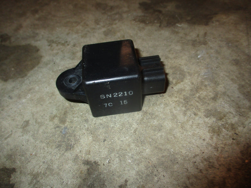 Yamaha 3.3L HPDI VMAX 225hp outboard electric relay