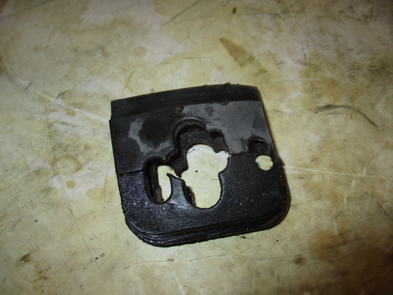 Mercury SWS 150hp 2 stroke outboard rigging grommet