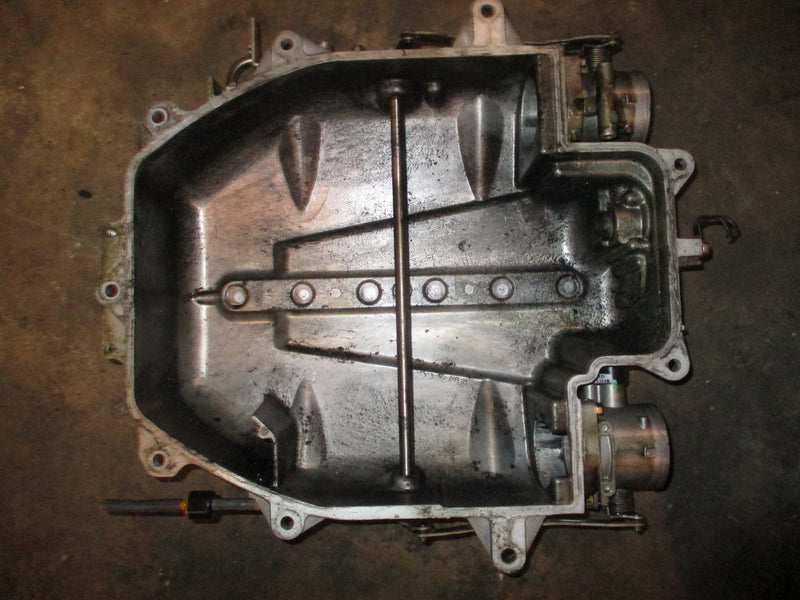Suzuki DF225 225hp outboard intake collector cover (13140-93J02)