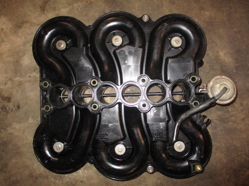 Suzuki DF225 225hp outboard intake collector (13130-93J00)